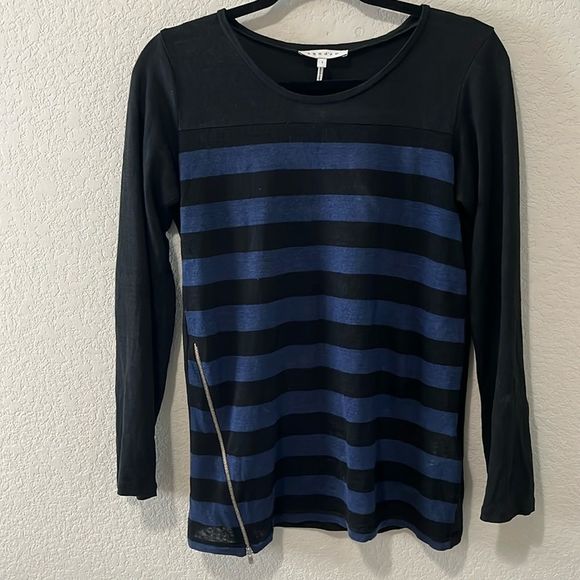 SANDRO 100% Linen Black/Navy Striped Long Sleeve Top, Zipper Side, Size 1(S) - Picture 1 of 9